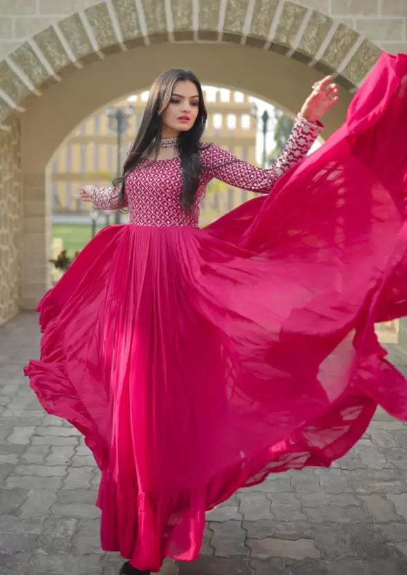 Solid Georgette Stitched Anarkali Gown  (Pink)