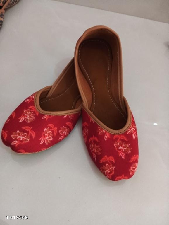 Exclusive Hand Block Printed Ladies Juti/Mojari | Traditional Indian Footwear