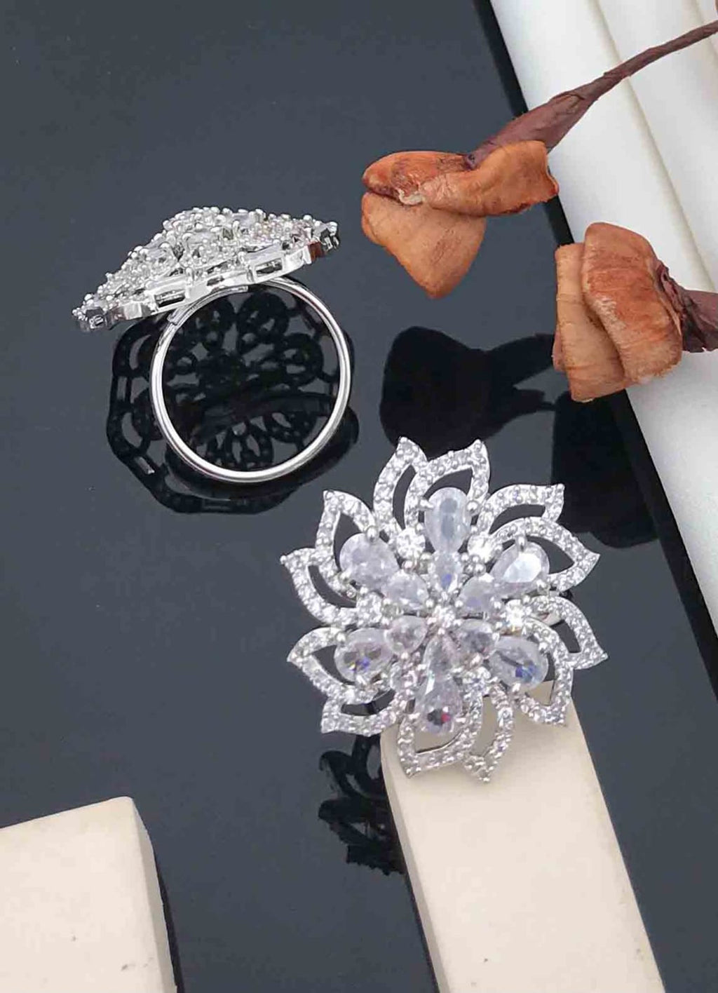 top-american-diamond-rings-in-india-perfect-for-every-occasion-10