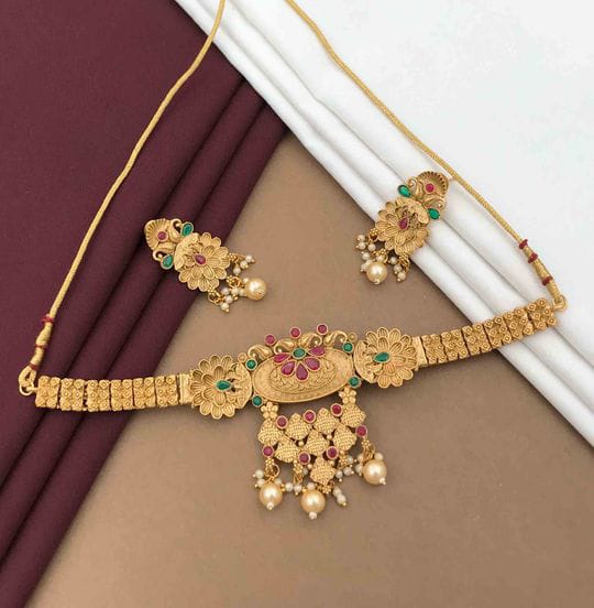 elegant-choker-necklace-sets-7