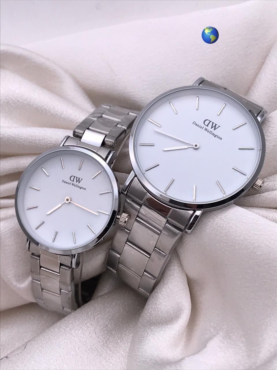 Daniel Wellington Couple  Iconic Lumine 28mm White Dial Round Analogue Watch