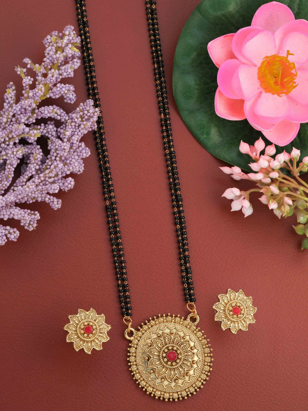 elegant-golden-mangalsutras-timeless-tradition-modern--92