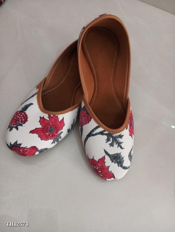 Exclusive Hand Block Printed Ladies Juti/Mojari | Traditional Indian Footwear