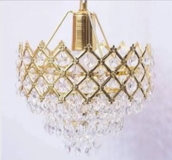 Fashionable Chandeliers & Pendant Lights