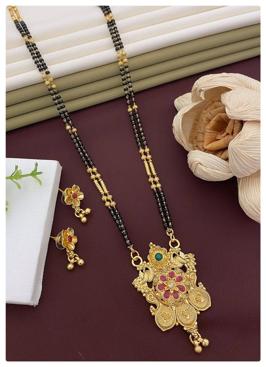elegant-golden-mangalsutras-timeless-tradition-modern--15
