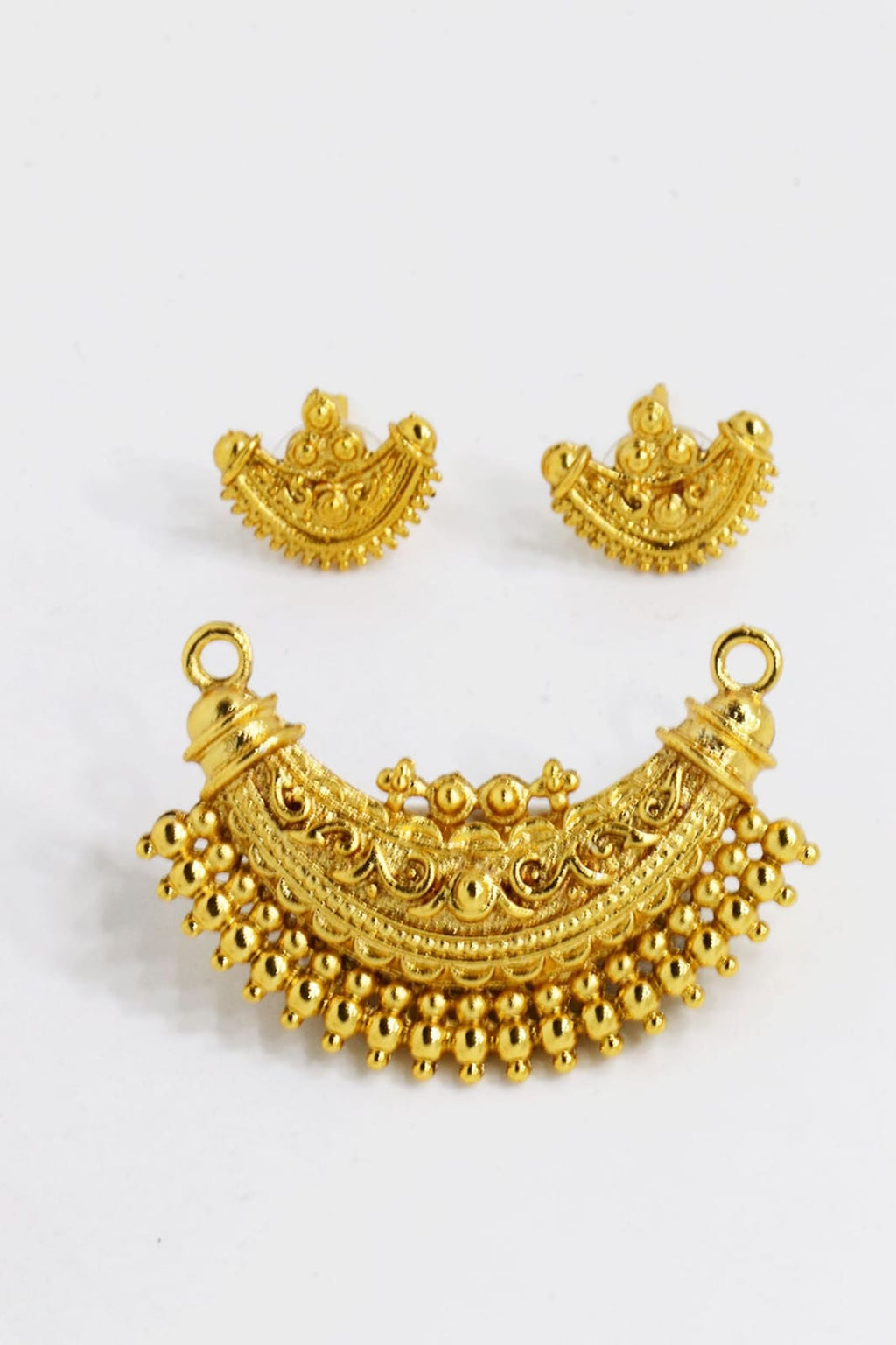 exquisite-golden-pendants-in-india-elegant-and-timeless-jewelry-total-2-piece-146