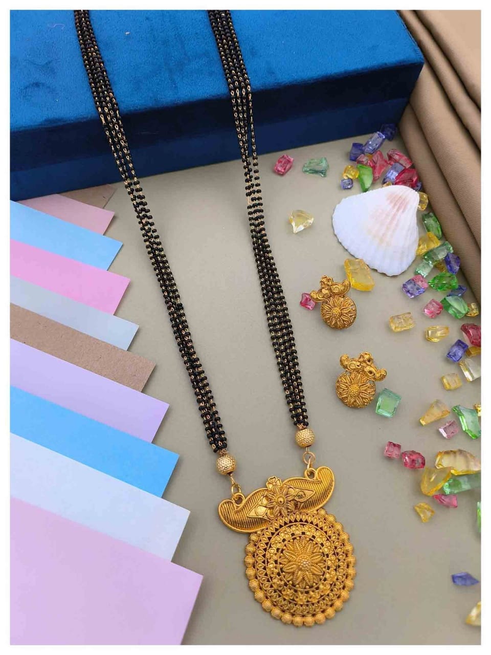 elegant-golden-mangalsutras-timeless-tradition-modern--154