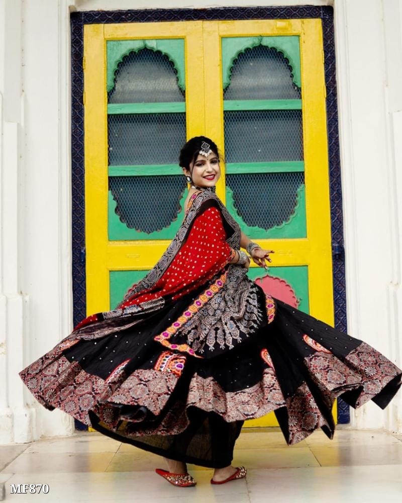 Shop the Latest Heavy Lehenga Choli for Weddings & Festive Wear