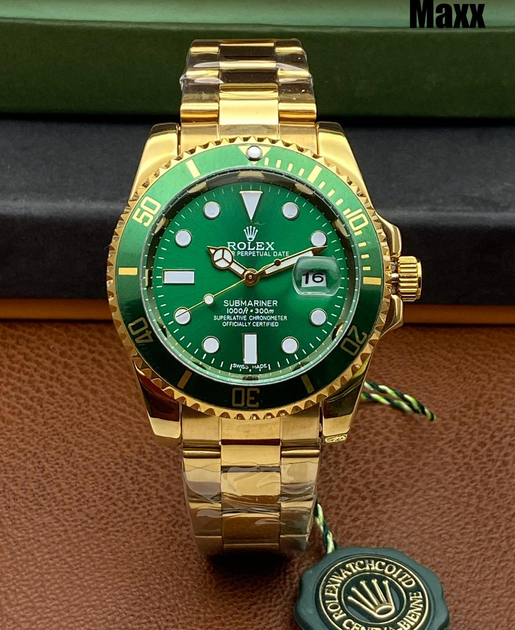 Rolex Submariner Watch for Men - Automatic with Date Function (Green Gold )