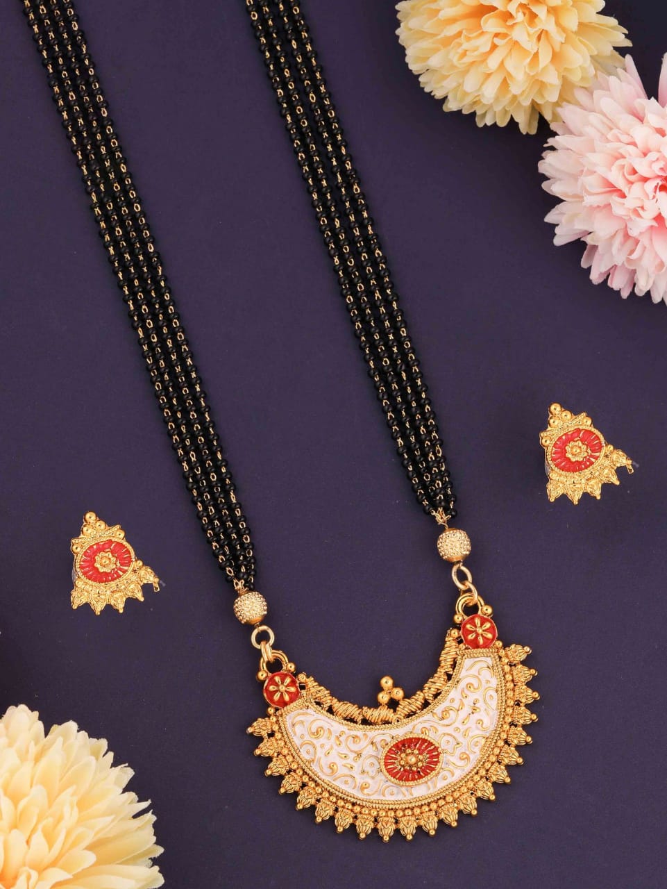 exquisite-meena-mangalsutra-traditional-craftsmanship-vibrant-elegance-11