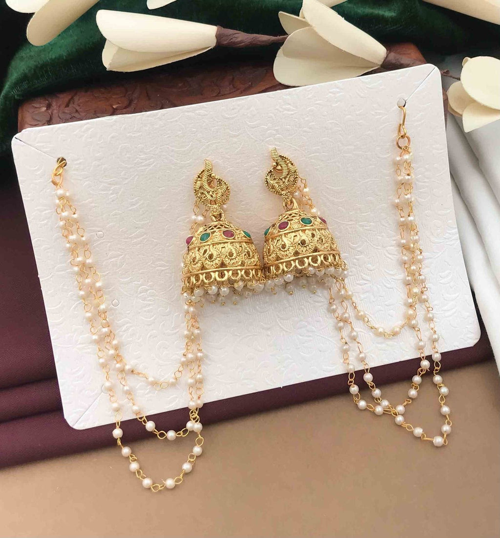 elegant-jhumka-earrings-in-india-timeless-and-stylish-jewelry-4