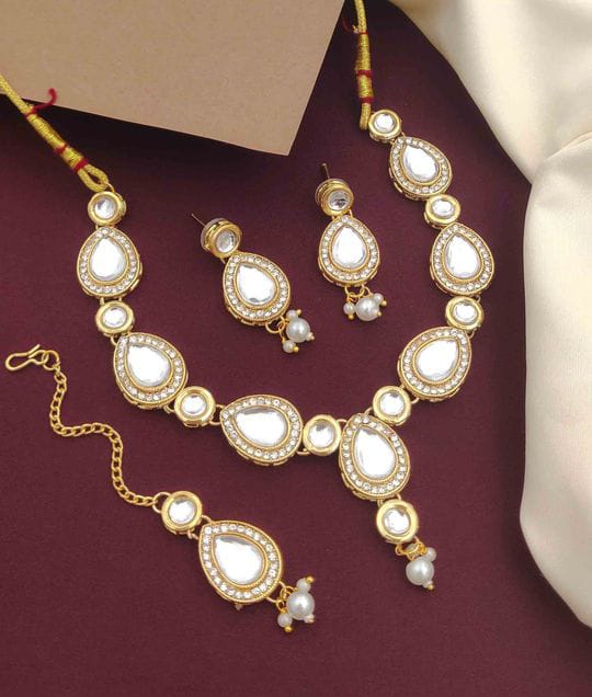 exquisite-kundan-necklace-sets-in-india-timeless-and-royal-jewelry-6