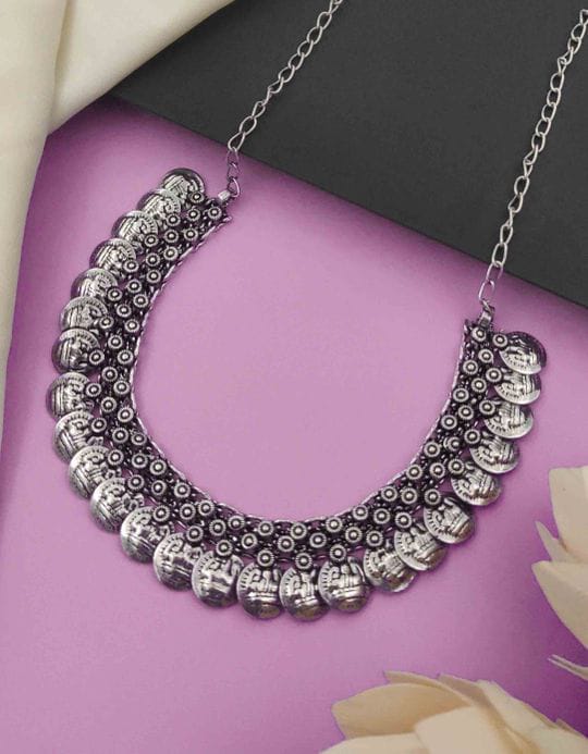 stunning-silver-necklace-sets-elegant-and-timeless-jewelry-collection-1