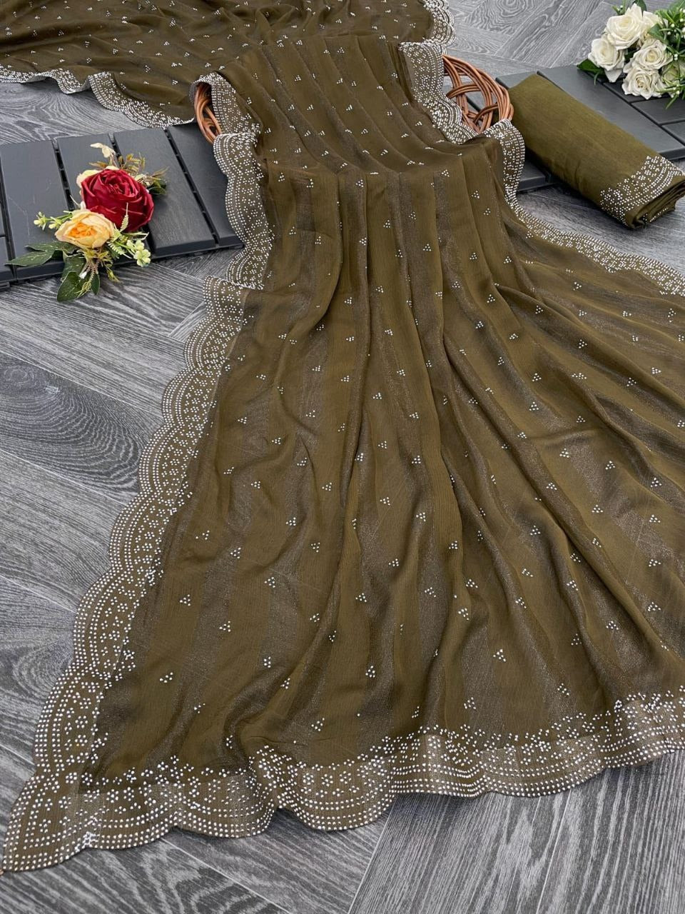 elegant-pure-sanaya-pata-chiffon-saree-with-swarovski-diamond-and-cutwork-lace-in-india-4