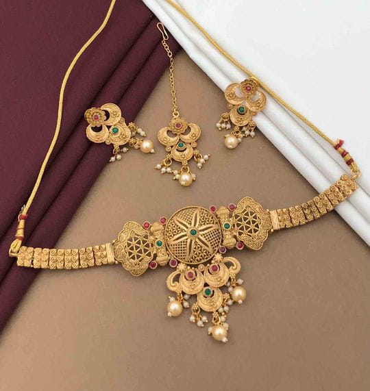 elegant-choker-necklace-sets-8