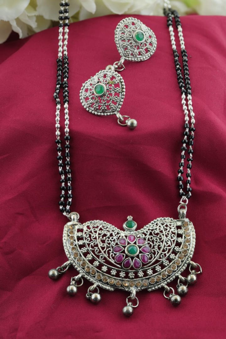 Elegant Silver Mangalsutra - Modern & Traditional Designs - swiftshopr.com