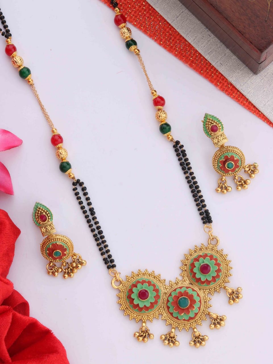 exquisite-meena-mangalsutra-traditional-craftsmanship-vibrant-elegance-103