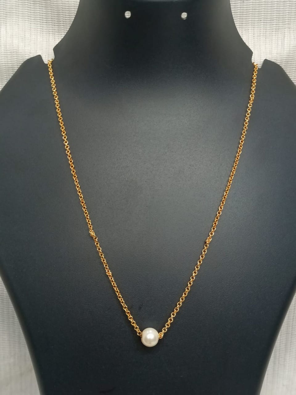 elegant-golden-dokia-traditional-charm-timeless-elegance-36
