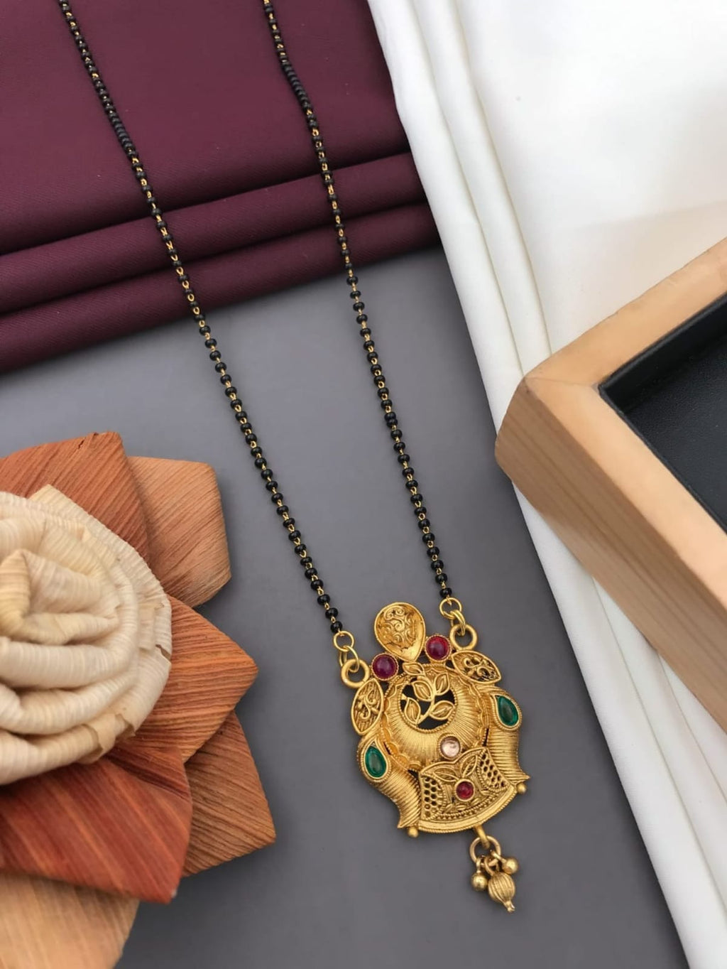 exquisite-dokia-pendants-timeless-elegance-unique-s-2