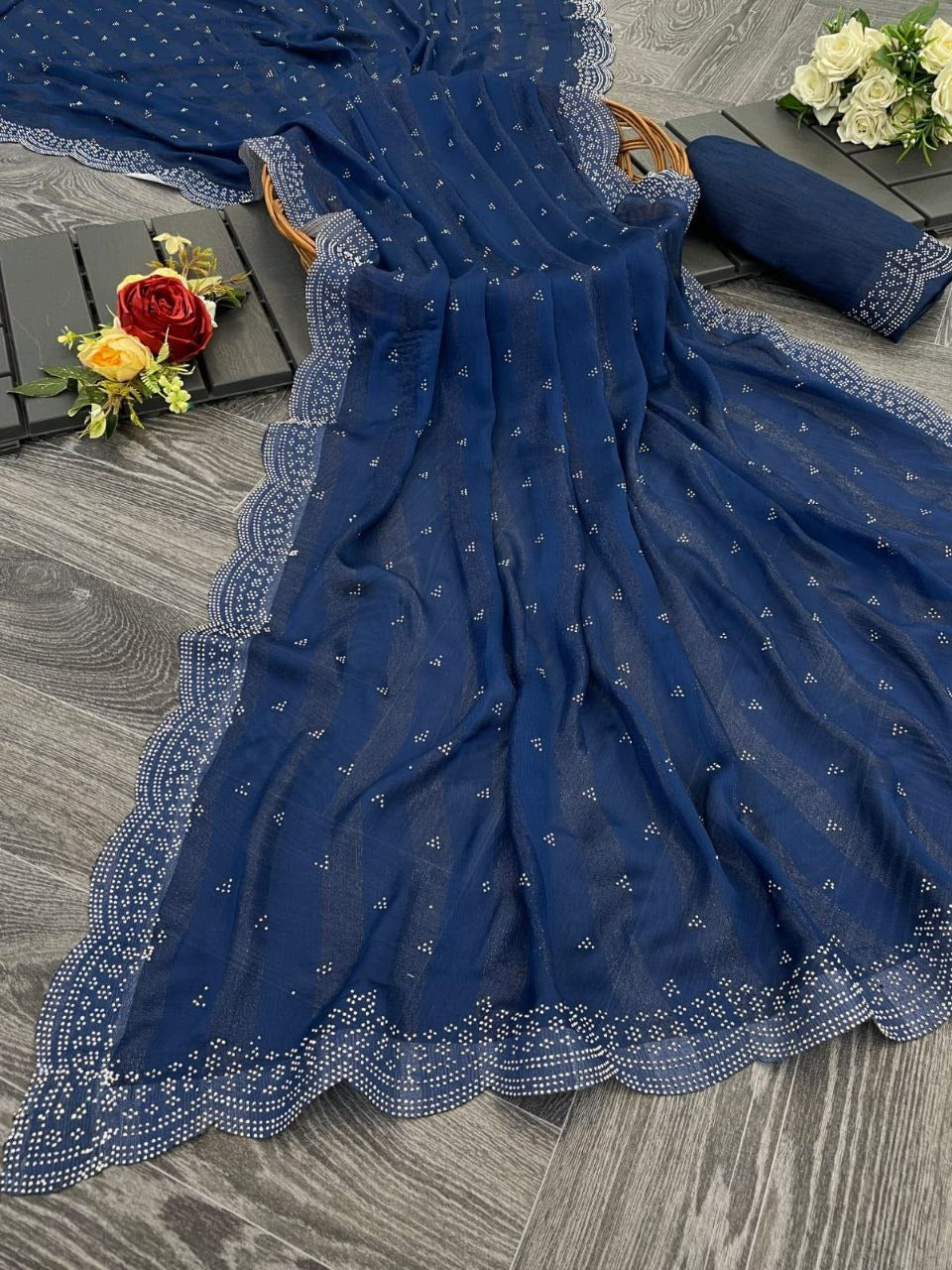 elegant-pure-sanaya-pata-chiffon-saree-with-swarovski-diamond-and-cutwork-lace-in-india-5