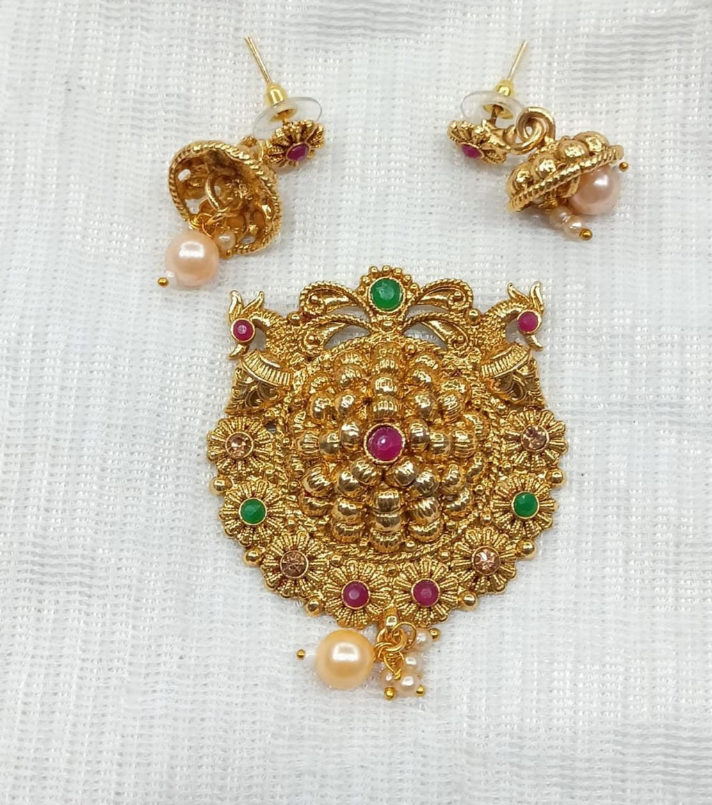 exquisite-golden-pendants-in-india-elegant-and-timeless-jewelry-total-2-piece-63