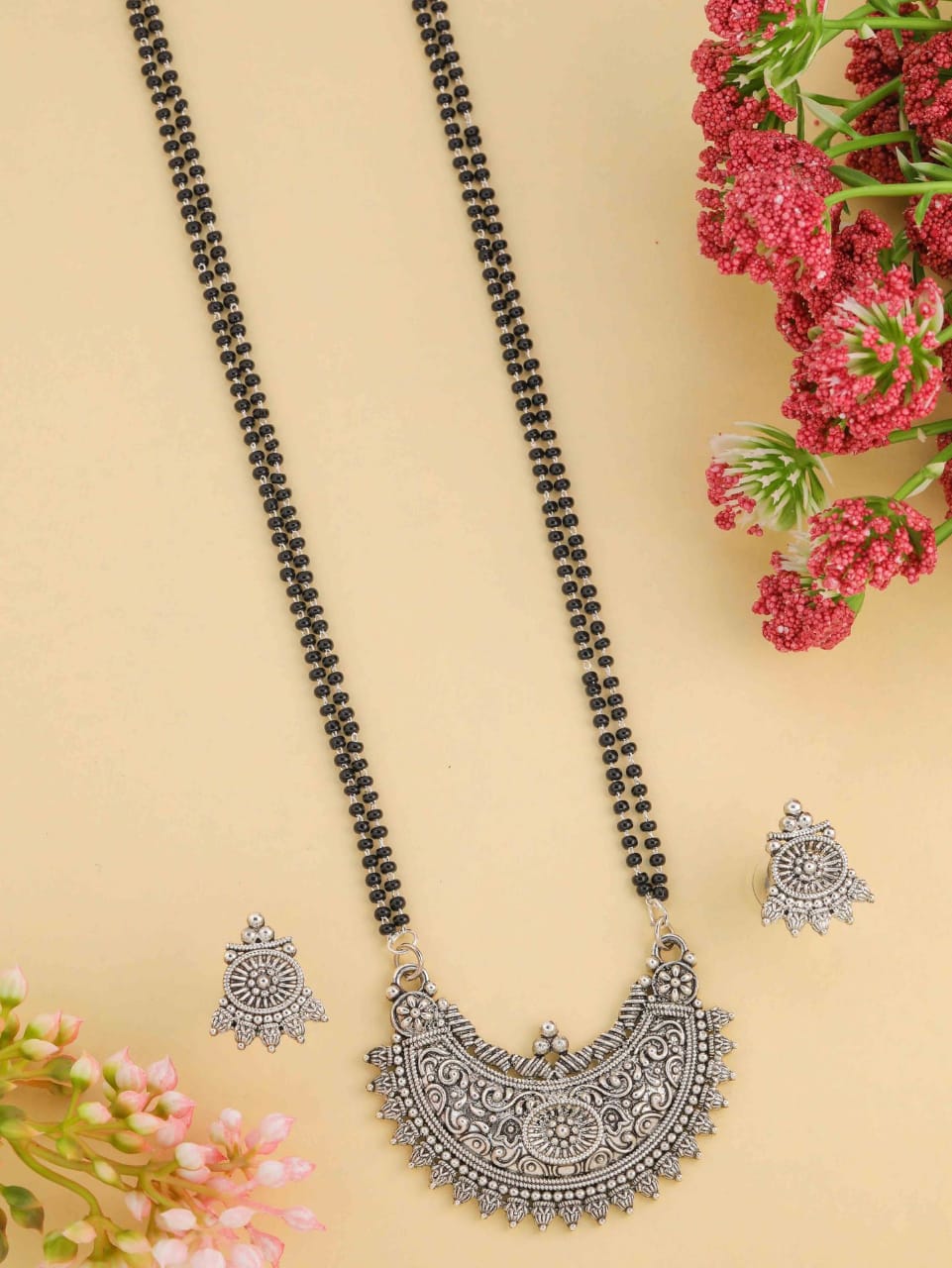 elegant-silver-mangalsutra-timeless-beauty-modern--36