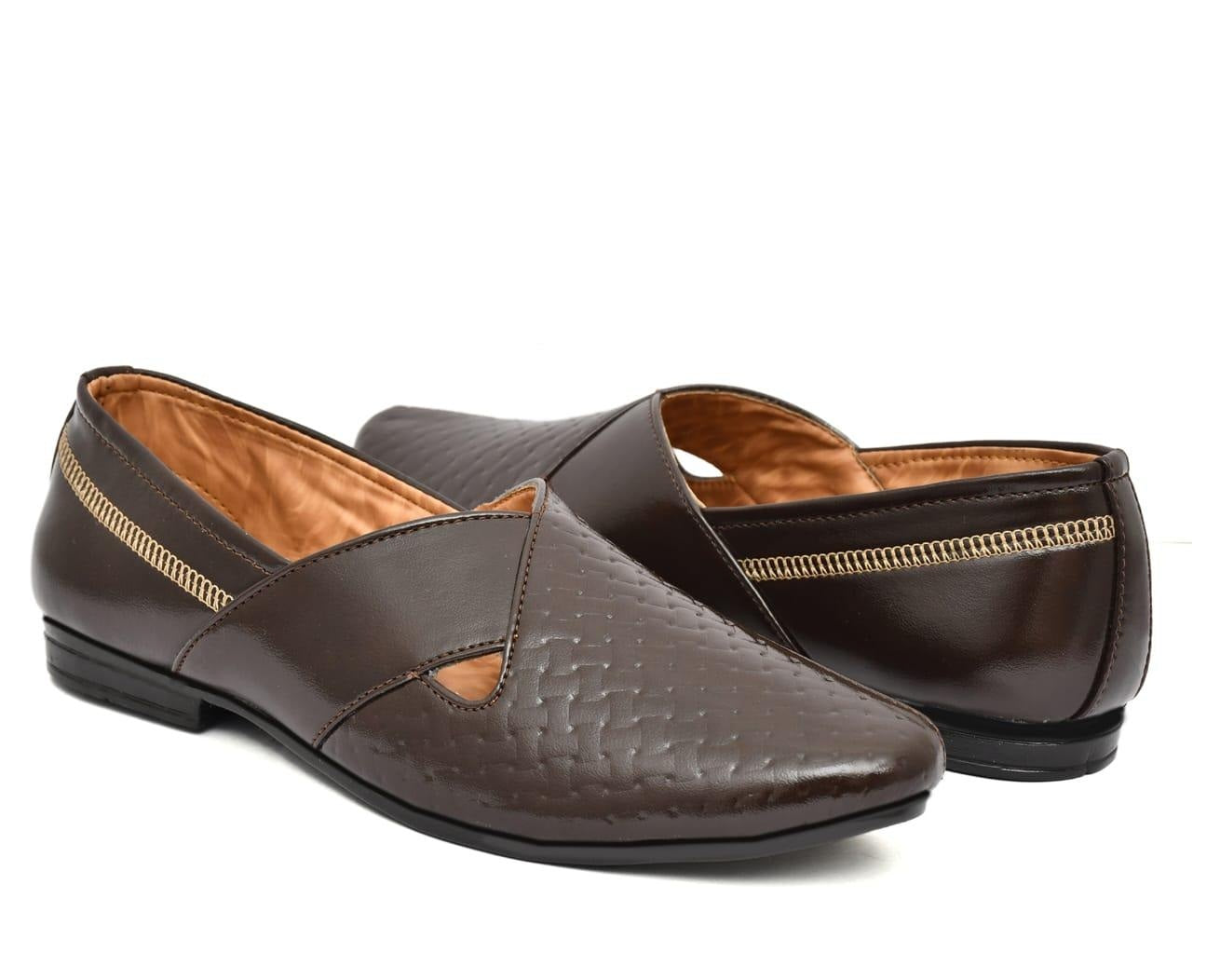 Stylish Nagra Loafers in India - Traditional and Comfortable Footwear - swiftshopr.com