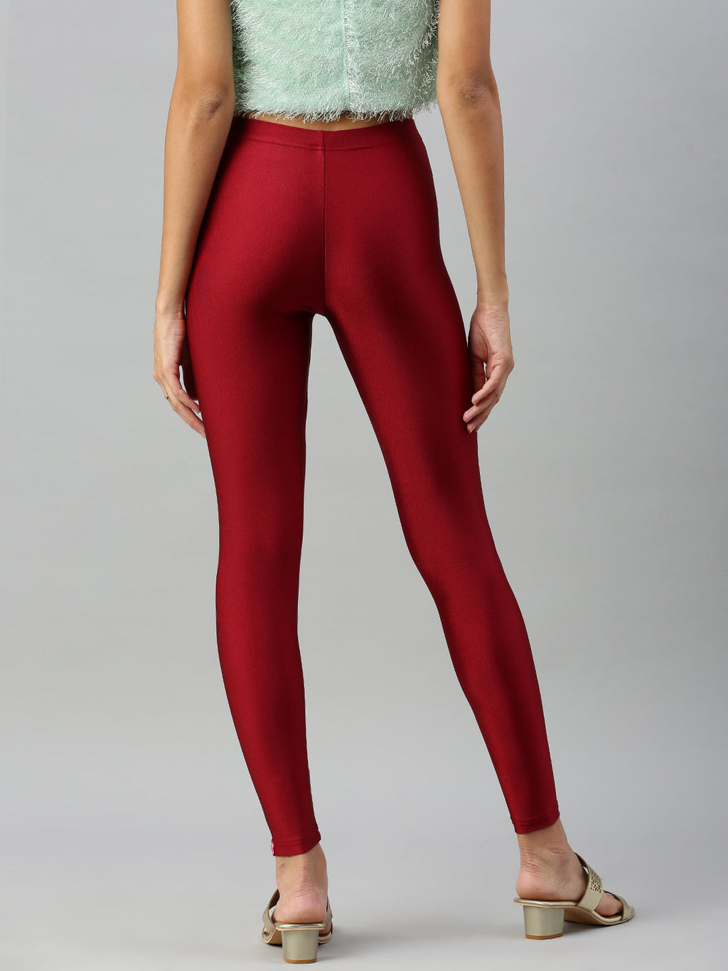 Luxurious Women's Silk Leggings in India - Elegant and Comfortable Wear