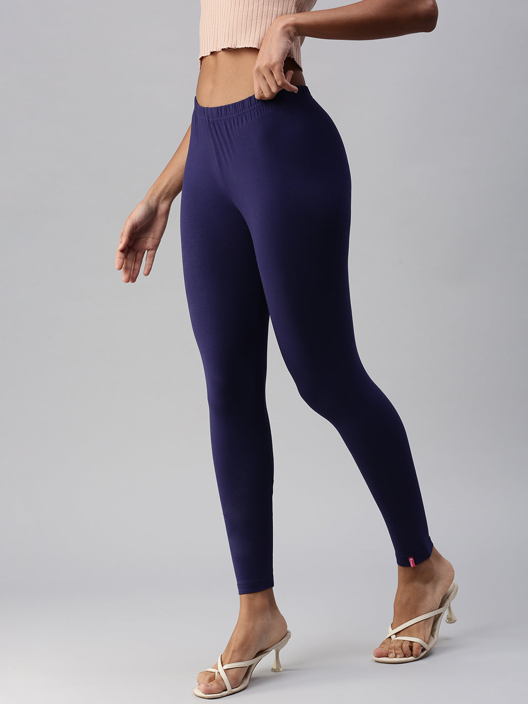 Stylish Leggings in India - Comfortable and Trendy Wear - swiftshopr.com