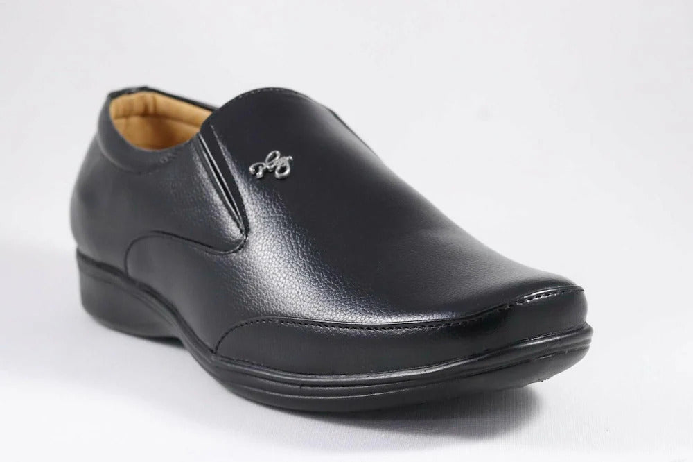 Elegant Formal Shoes in India - Stylish and Comfortable Office Wear