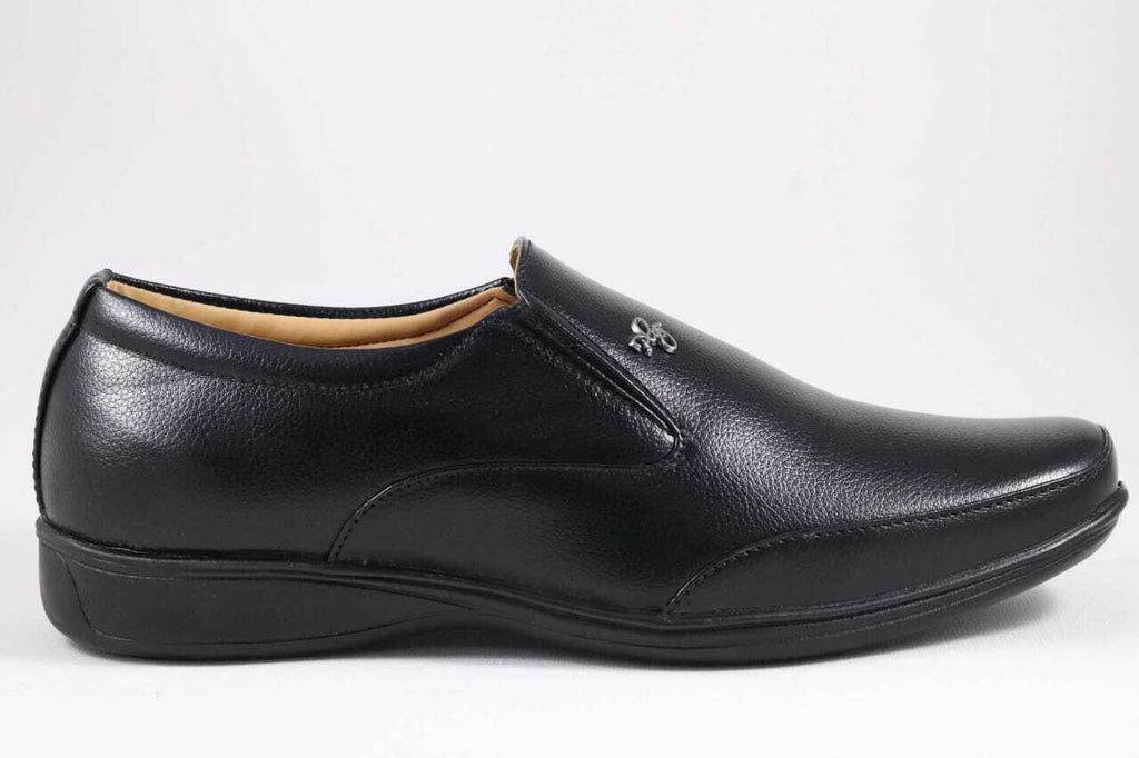 Elegant Formal Shoes in India - Stylish and Comfortable Office Wear