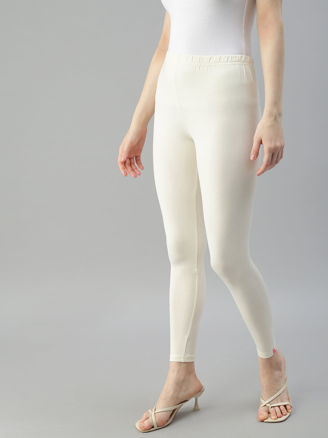 Stylish Leggings in India - Comfortable and Trendy Wear - swiftshopr.com