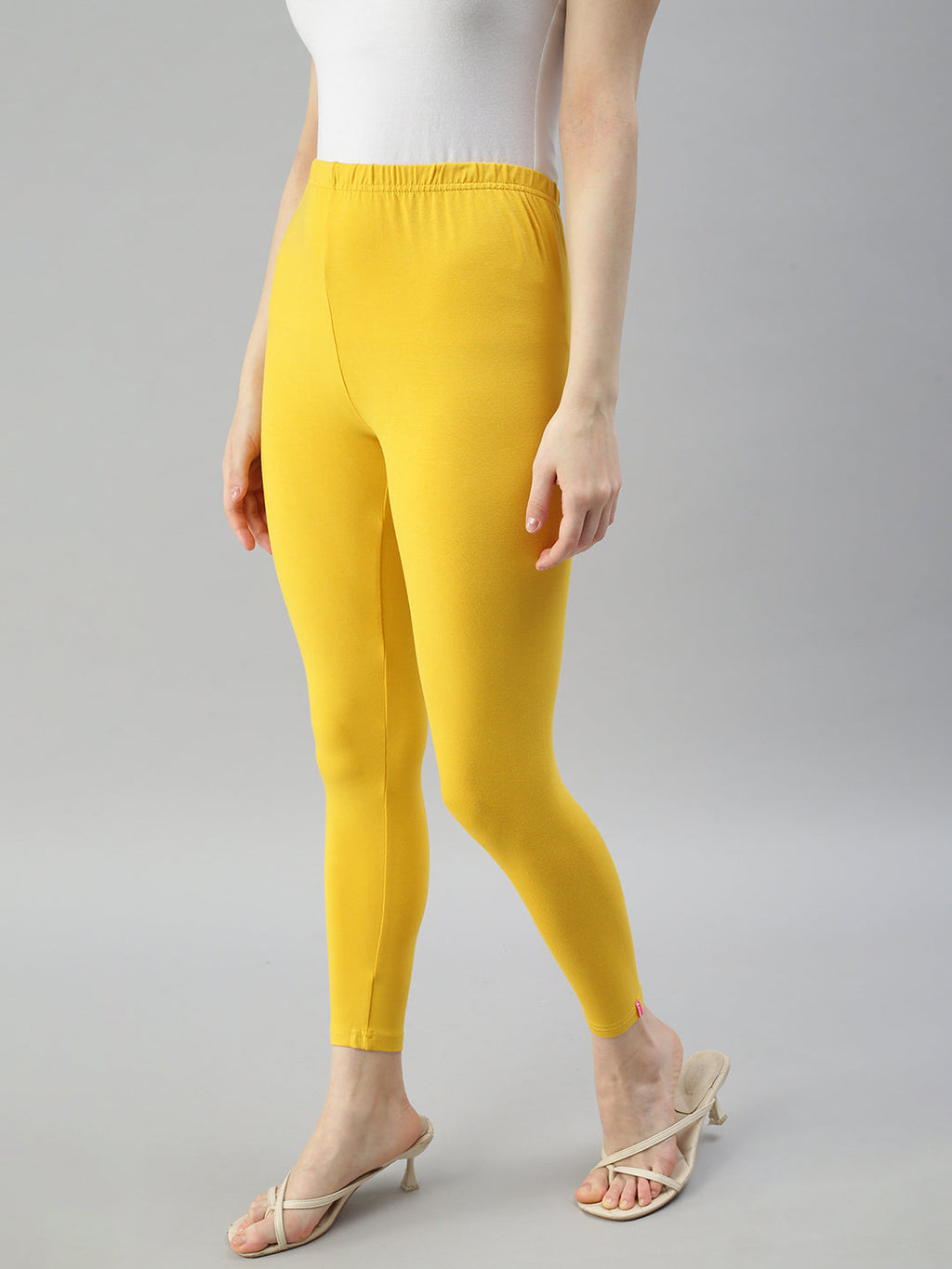 Stylish Leggings in India - Comfortable and Trendy Wear - swiftshopr.com