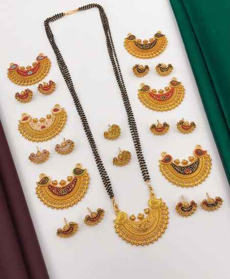 Stunning Combo Necklace Sets in India - Elegant and Versatile Jewelry - swiftshopr.com