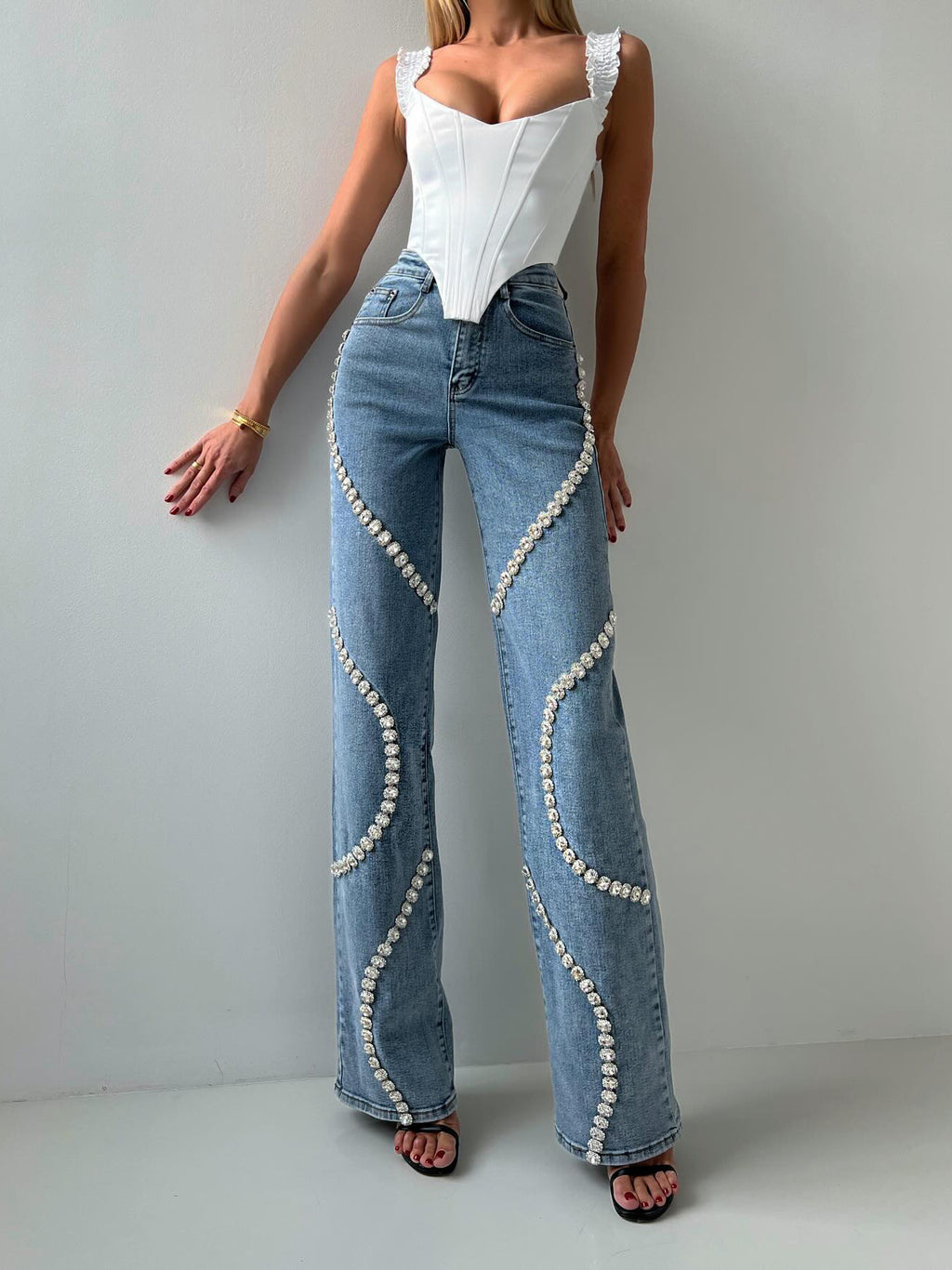 Loose Straight-cut Rhinestone Jeans With  Sense