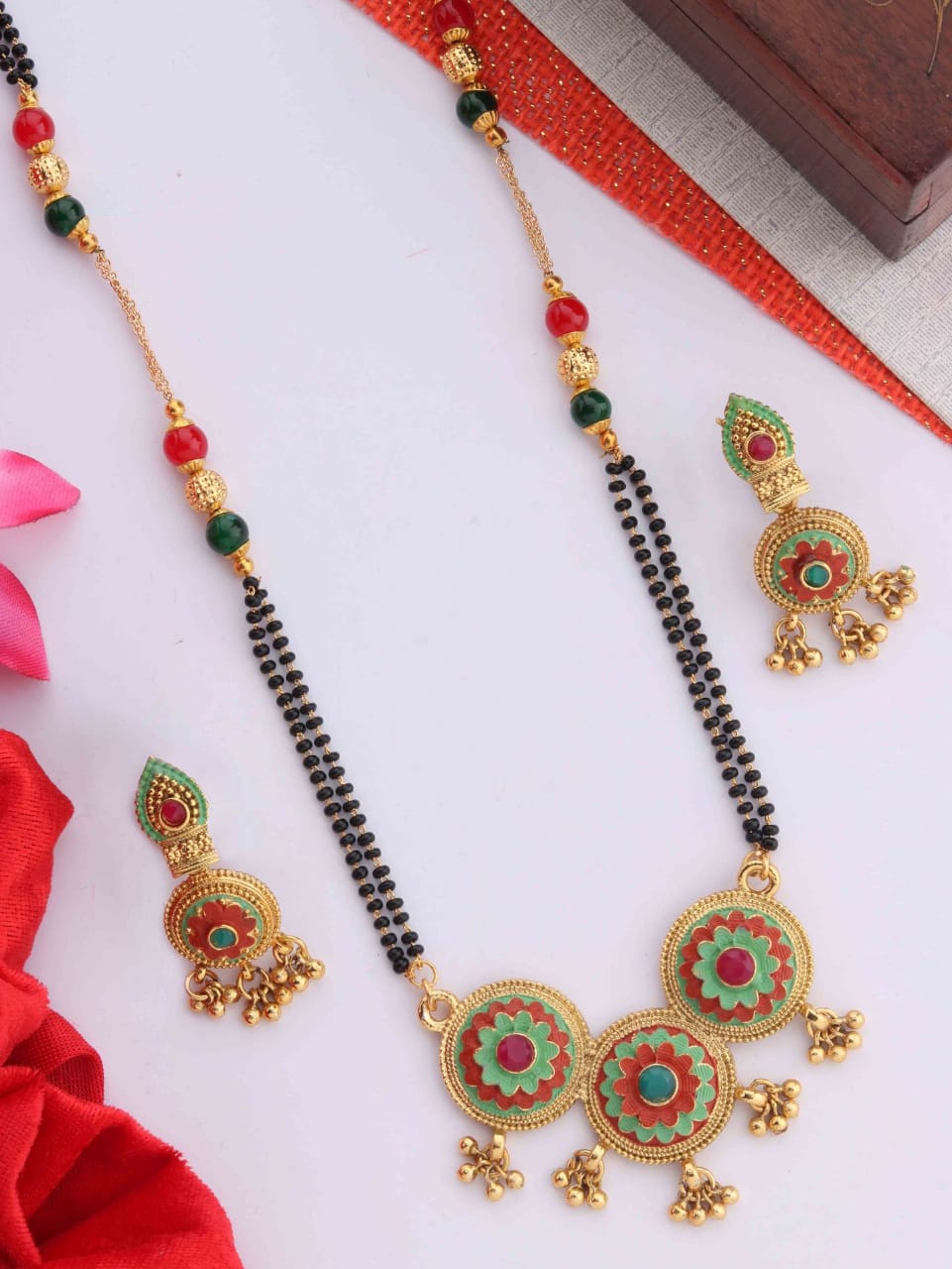 exquisite-meena-mangalsutra-traditional-craftsmanship-vibrant-elegance-104