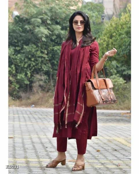 Beautiful Cotton Plain Kurta Pant Set with Maroon Chanderi Dupatta