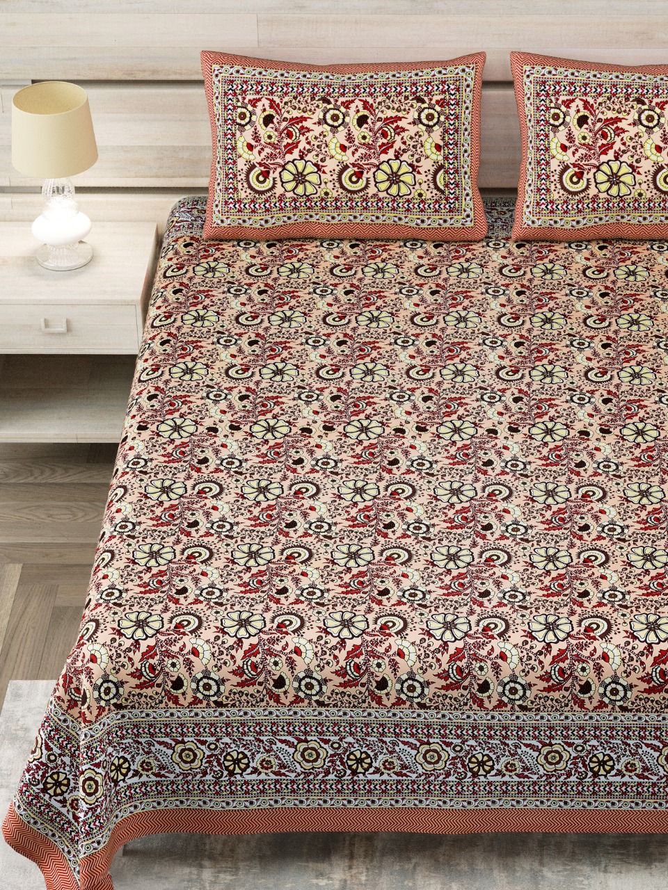 handprint-double-bedsheets-with-pillow-covers-in-india-stylish-and-comfortable-bedding-28