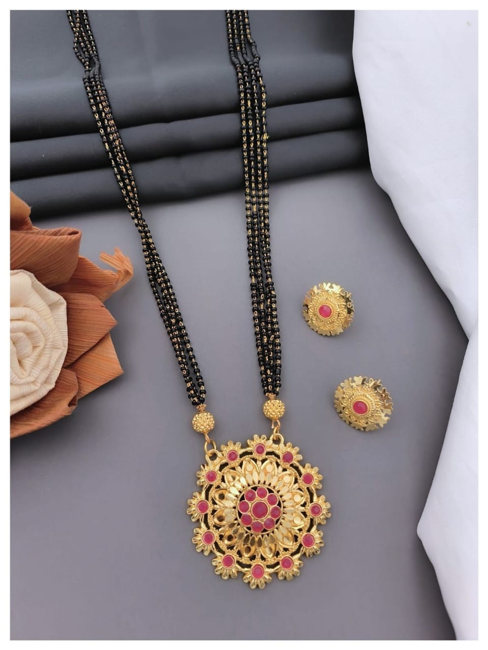 exquisite-meena-mangalsutra-traditional-craftsmanship-vibrant-elegance-47